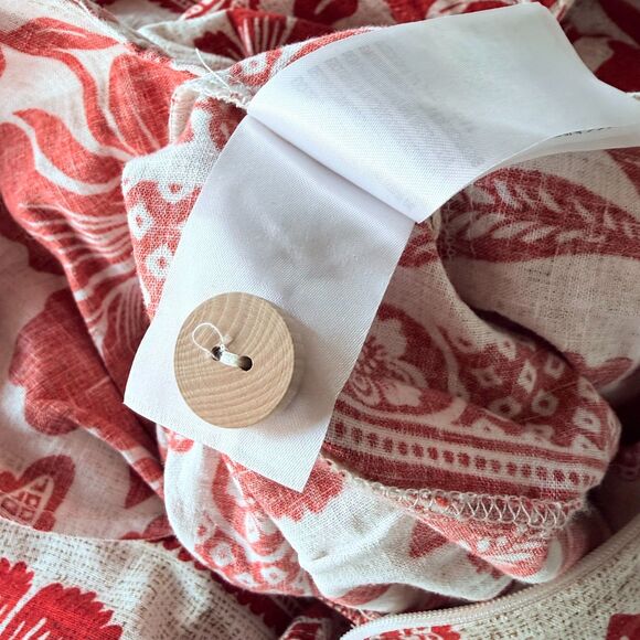 FARM Rio Pineapple Garden Floral-Print Linen-Blend Jumpsuit in Red & White Sz M - Picture 12 of 16